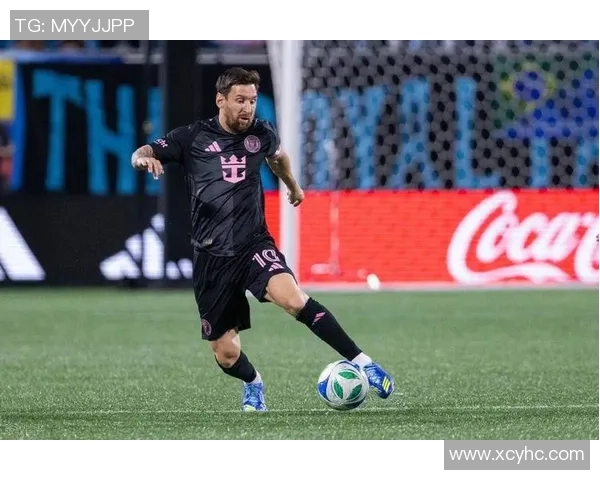 刚刚去世的足球传奇球星生平回顾与影响力分析